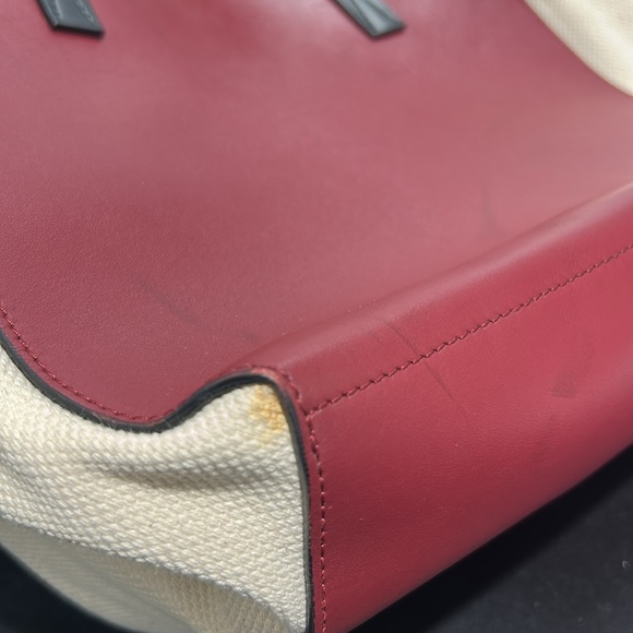 MARNI Gusset Leather Shoulder Bag - Picture 14 of 15